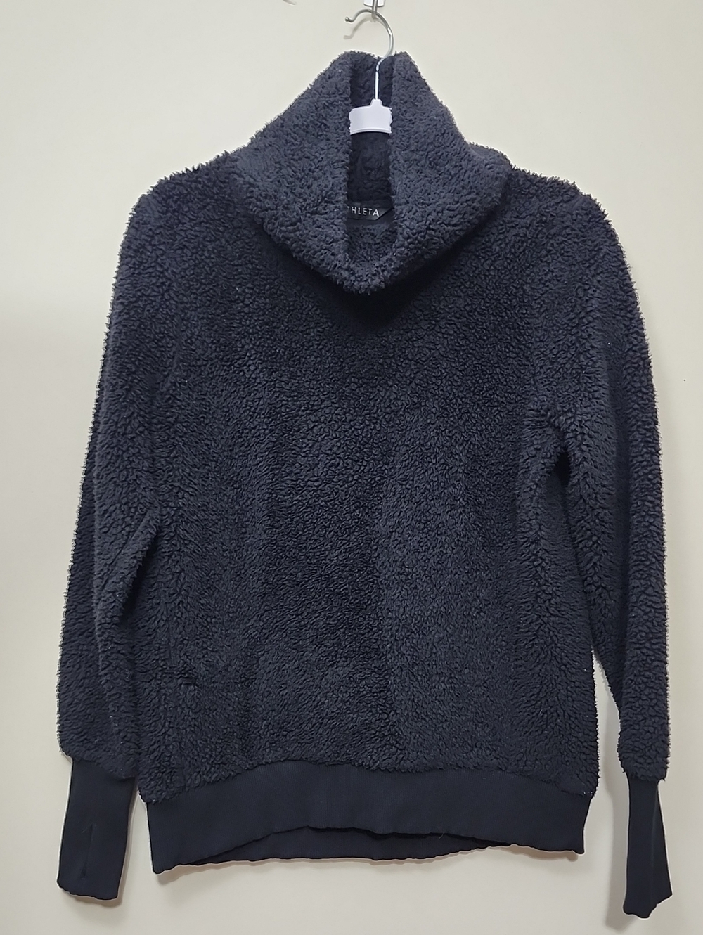 Athleta Nirvana Sherpa Funnel Neck Sweatshirt Gorpcore Athleisure Neutral Lounge